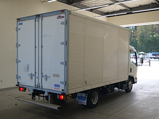 ISUZU ELF 2016
