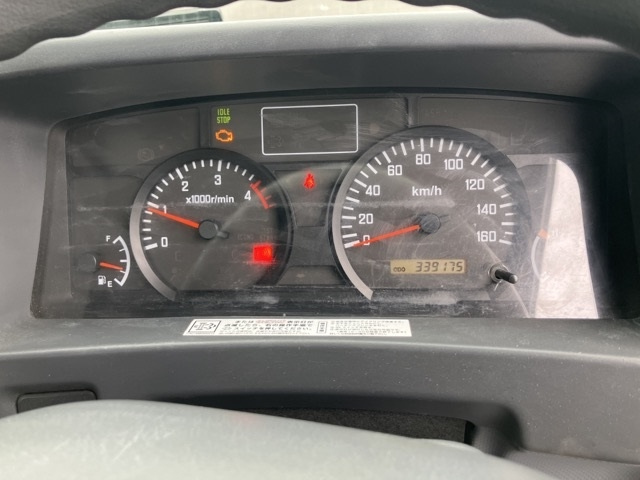 ISUZU ELF 2008