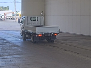 HINO DUTRO 2017