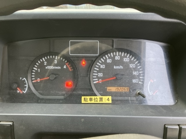 ISUZU ELF 2008