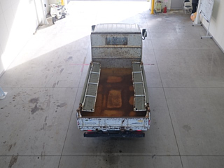 ISUZU ELF 2015