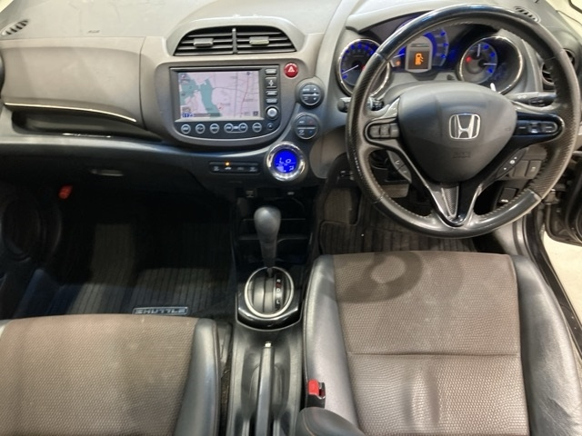 HONDA FIT SHUTTLE 2011