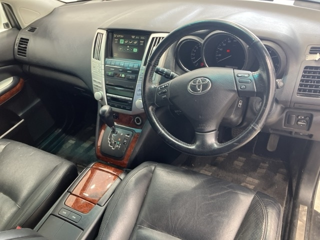 TOYOTA HARRIER 2008