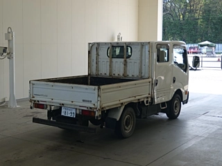 NISSAN ATLAS 2015