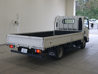 ISUZU ELF 2011