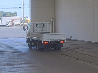 HINO DUTRO 2017