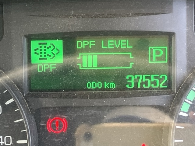 MITSUBISHI CANTER 2011