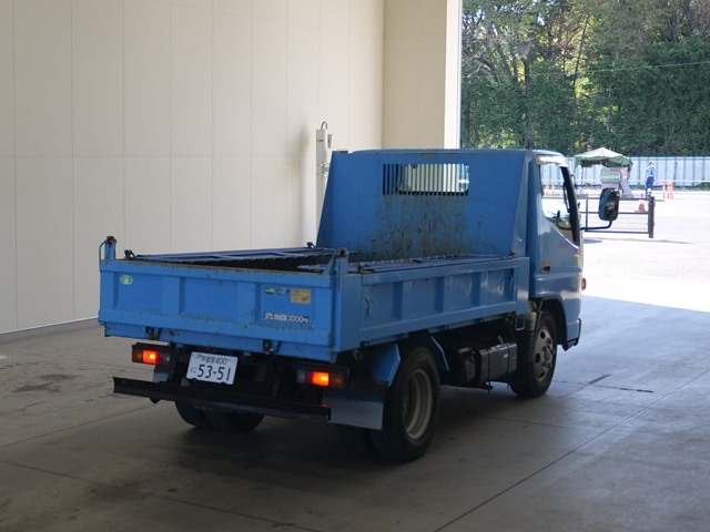 MITSUBISHI CANTER 2011