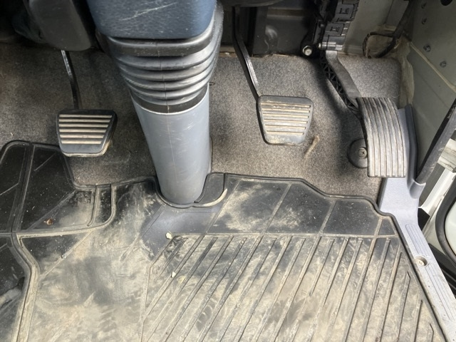 MITSUBISHI CANTER 2014