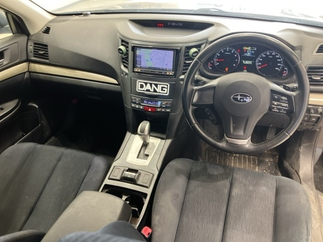 SUBARU LEGACY OUTBACK 2012