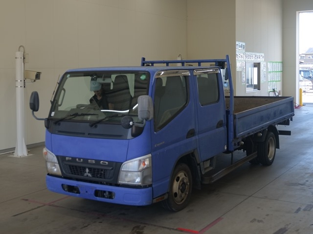MITSUBISHI CANTER 2010