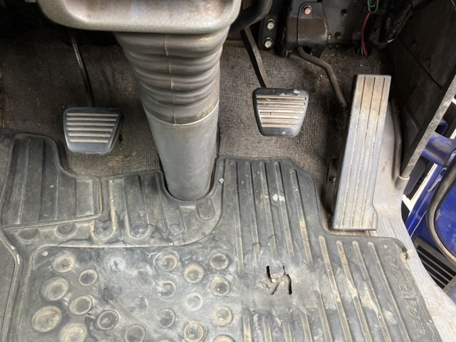 MITSUBISHI CANTER 2010