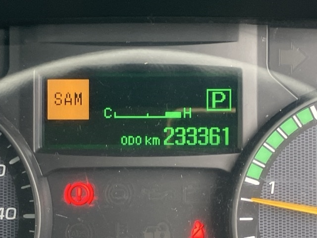 MITSUBISHI CANTER 2016