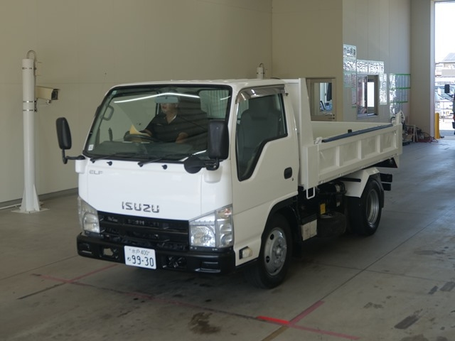 ISUZU ELF 2012
