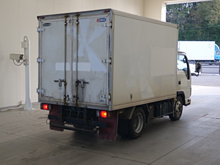 ISUZU ELF 2013