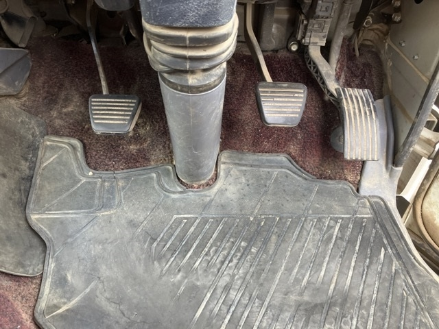 MITSUBISHI CANTER 2014