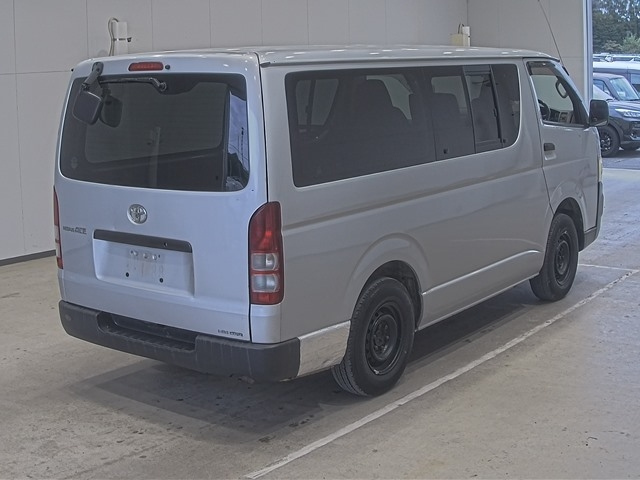 TOYOTA HIACE VAN 2008