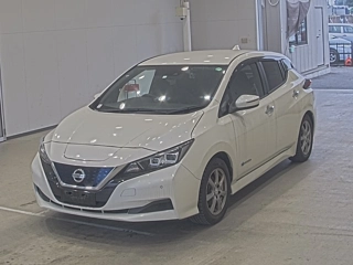 NISSAN LEAF 2020