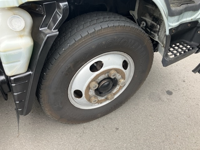 MITSUBISHI CANTER 2014