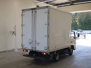 MITSUBISHI CANTER 2015