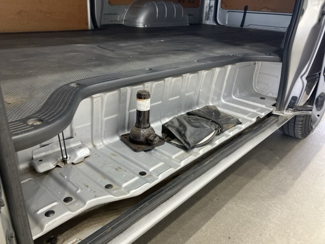 TOYOTA HIACE VAN 2017