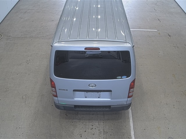 TOYOTA HIACE VAN 2017