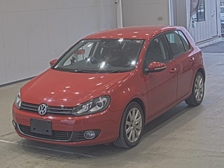 VOLKSWAGEN GOLF 2010