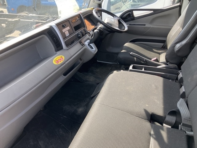 MITSUBISHI CANTER 2017