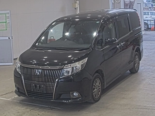 TOYOTA ESQUIRE 2017