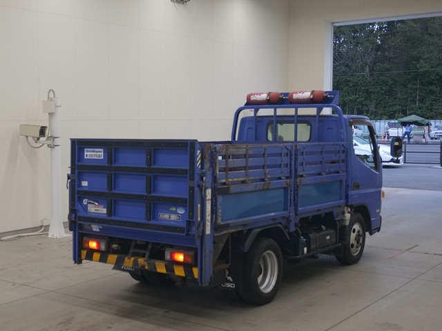 MITSUBISHI CANTER 2015