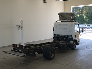 ISUZU ELF 2008