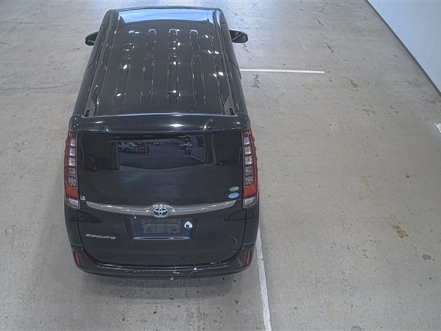 TOYOTA ESQUIRE 2017