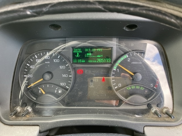 MITSUBISHI CANTER 2015