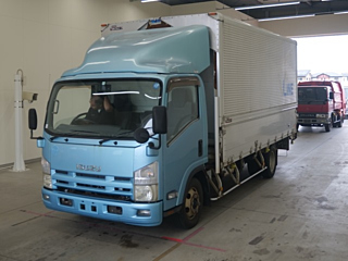 ISUZU ELF 2011