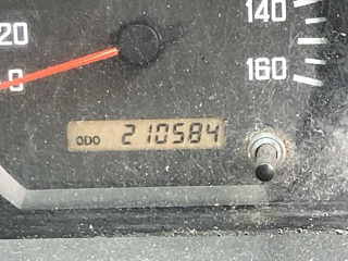 NISSAN CONDOR 2009