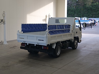 ISUZU ELF 2009