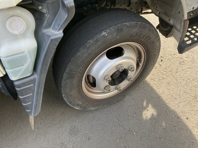 MITSUBISHI CANTER 2012