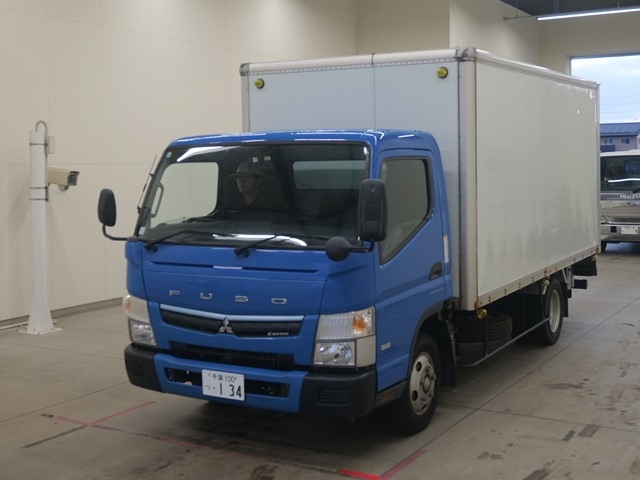 MITSUBISHI CANTER 2016