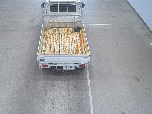 NISSAN CLIPPER TRUCK 2015
