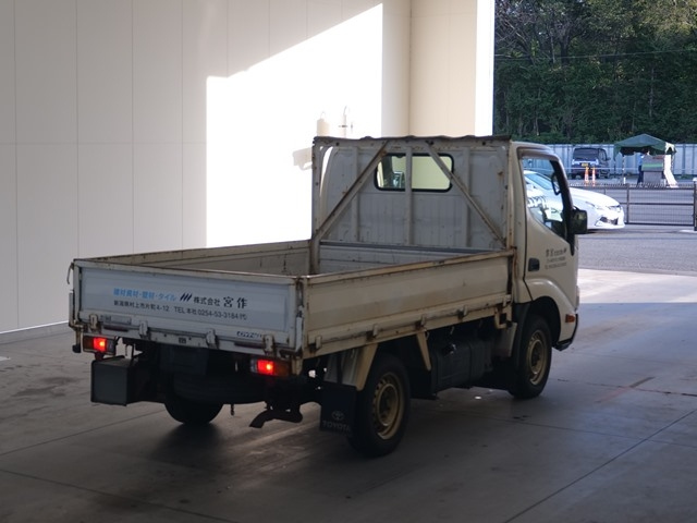 TOYOTA DYNA 2014