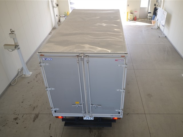 MITSUBISHI CANTER 2019