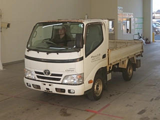 TOYOTA DYNA 2014