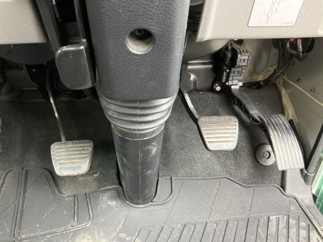 MITSUBISHI CANTER 2019