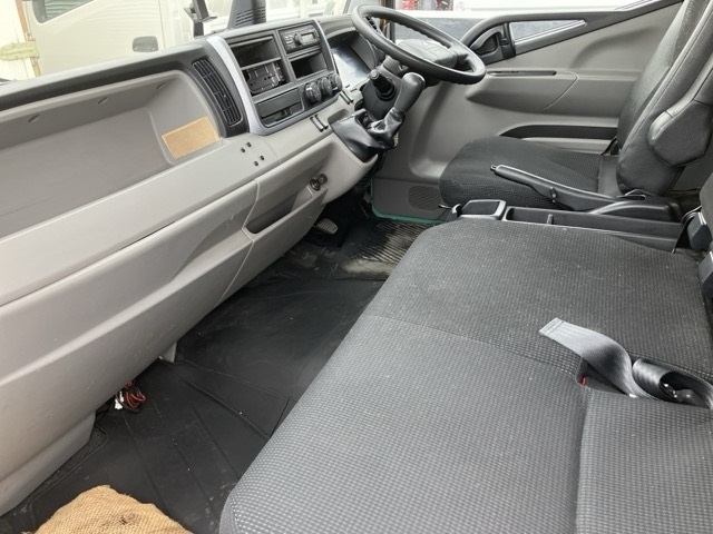 MITSUBISHI CANTER 2019