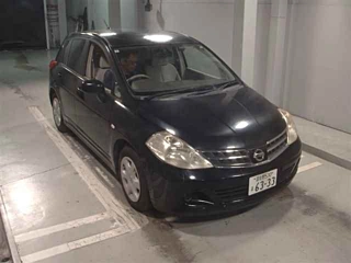 NISSAN TIIDA 2009