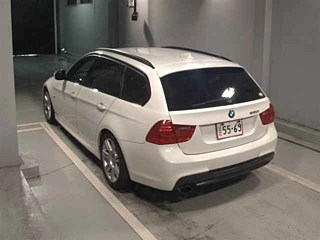 BMW 3 SERIES 2010