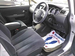 NISSAN TIIDA LATIO 2010