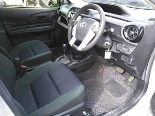 TOYOTA AQUA 2016