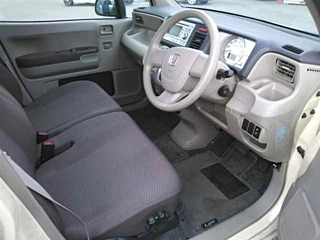HONDA LIFE 2010