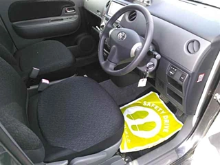 TOYOTA SIENTA 2011
